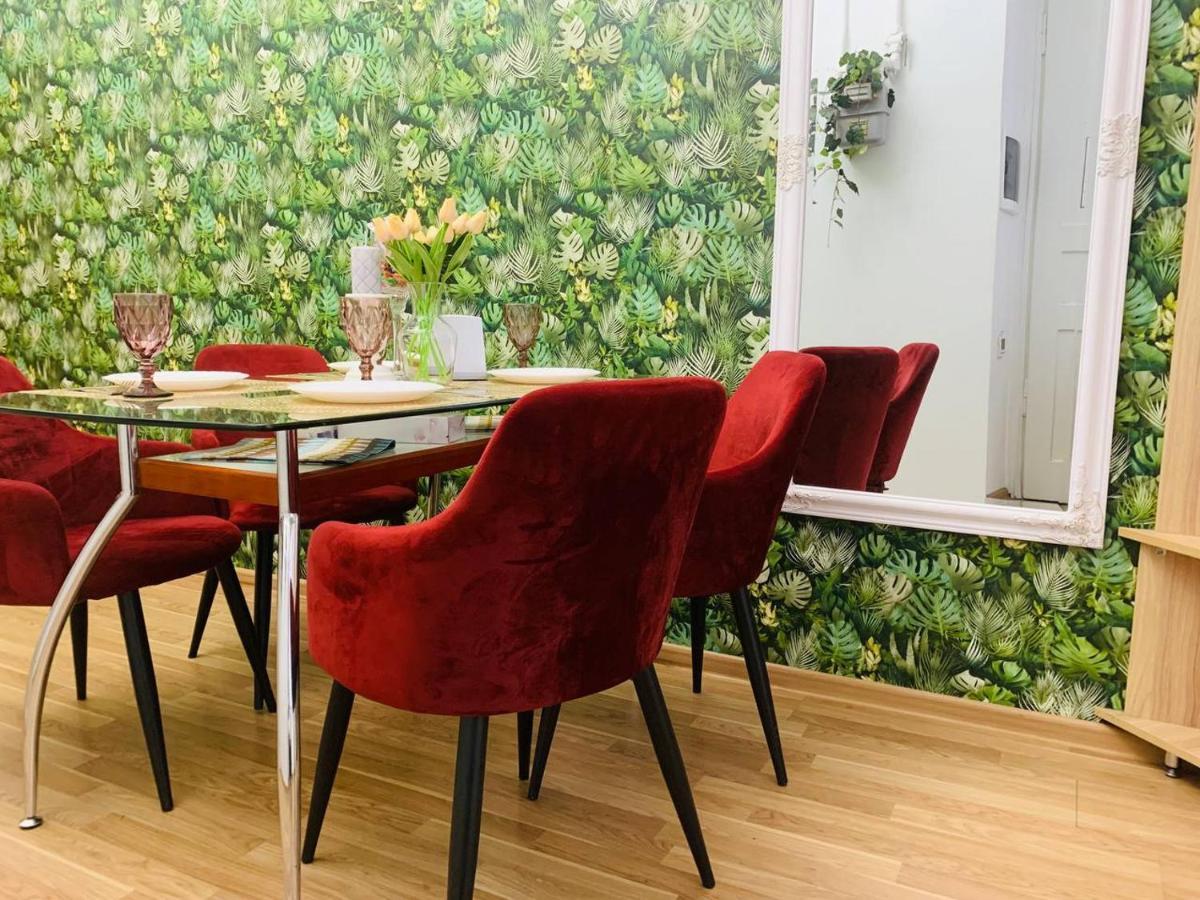 Centr Opera House 2 Rooms Лвив Екстериор снимка